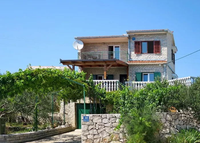 Basic By Interhome Vinišće