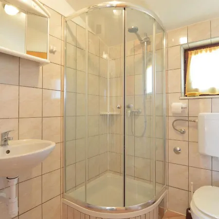 Basic - Tgr612 By Interhome